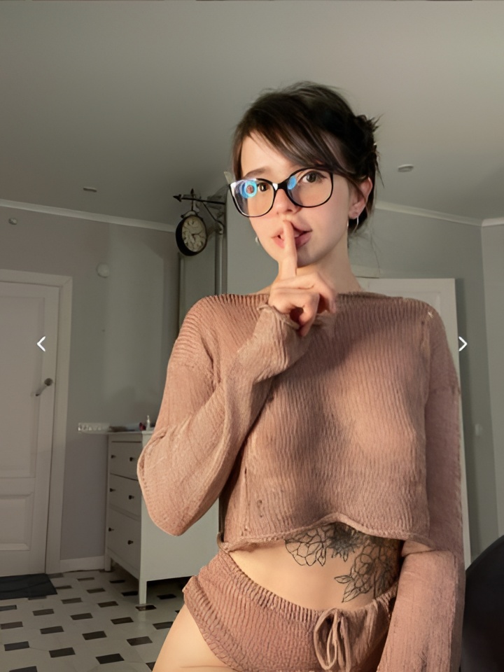 Азалия привлекательная девушка из Тольятти цена от 4000 руб