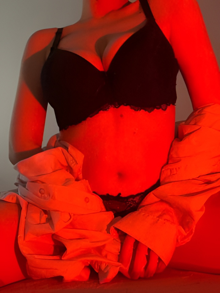 Индивидуалка Моника, доступна для личного знакомства от 1500 руб