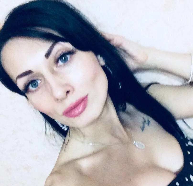 Света привлекательная девушка из Тольятти цена от 3000 руб