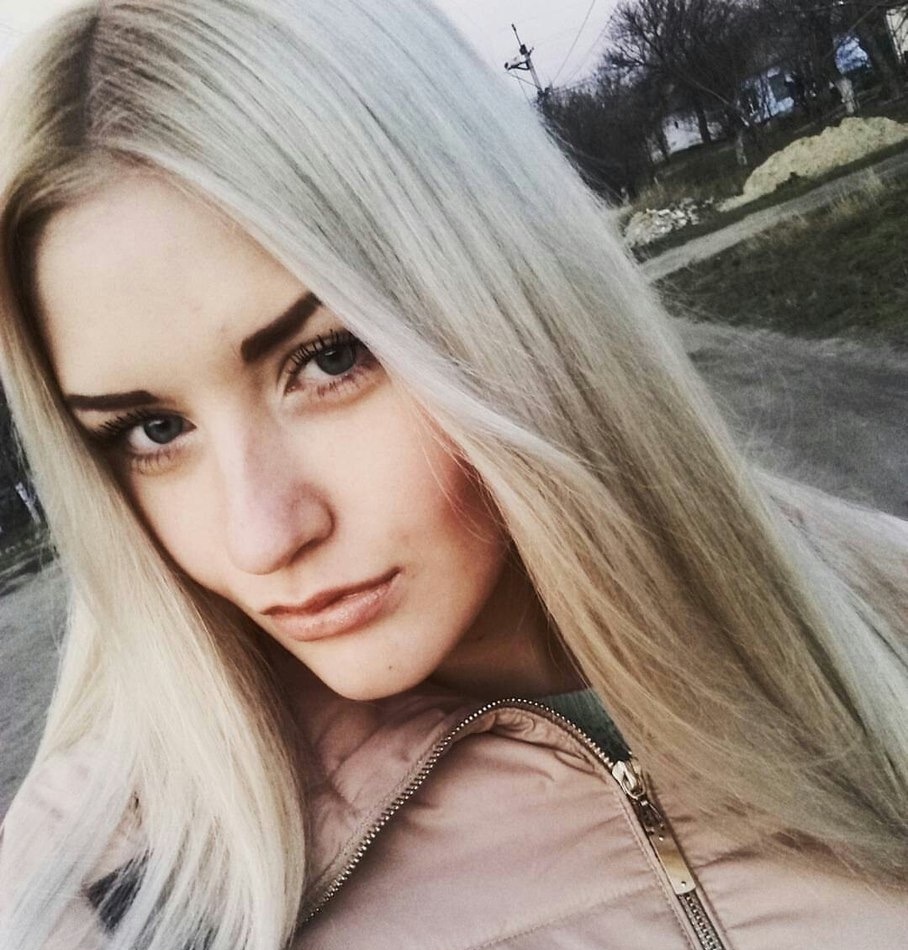 Карина привлекательная девушка из Тольятти цена от 3500 руб