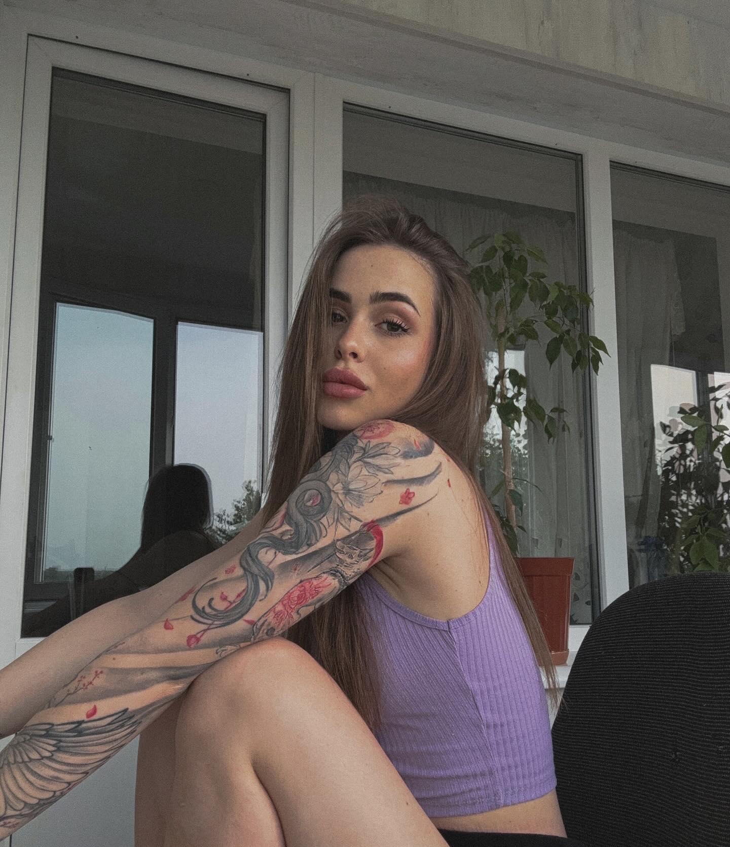 Луиза привлекательная девушка из Тольятти цена от 6000 руб